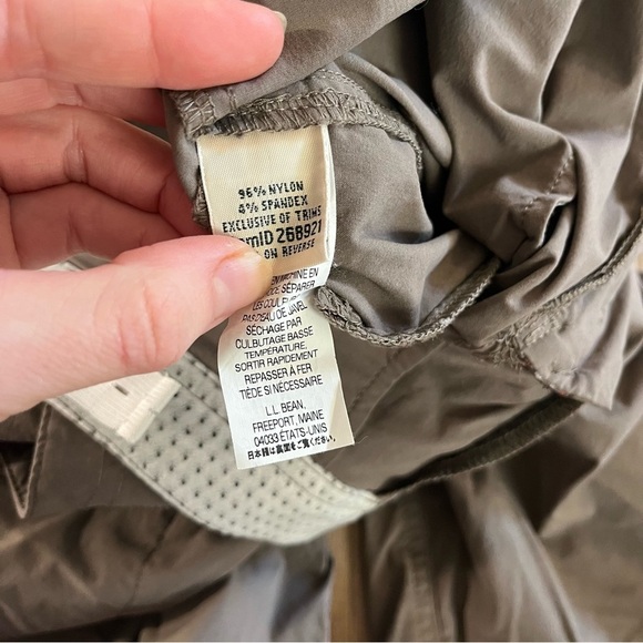 L.L.Bean Comfort Trail Shorts Women’s Size 10 Brown Nylon Stretch Hiking Outdoor - Picture 3 of 12
